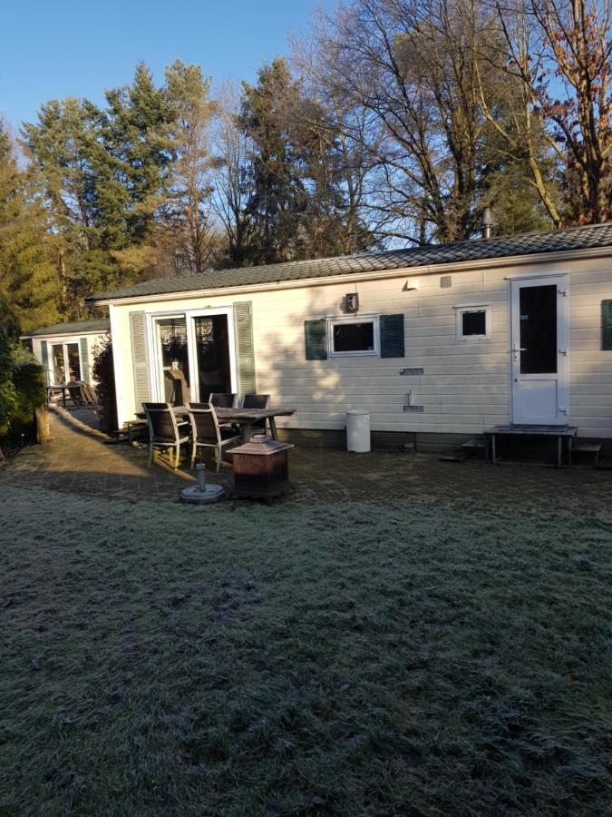 Chalet 4-5 Pers In Epe F16 Van Alle Gemakken Voorzien Max Aantal Volwassenen Is 4 Luaran gambar
